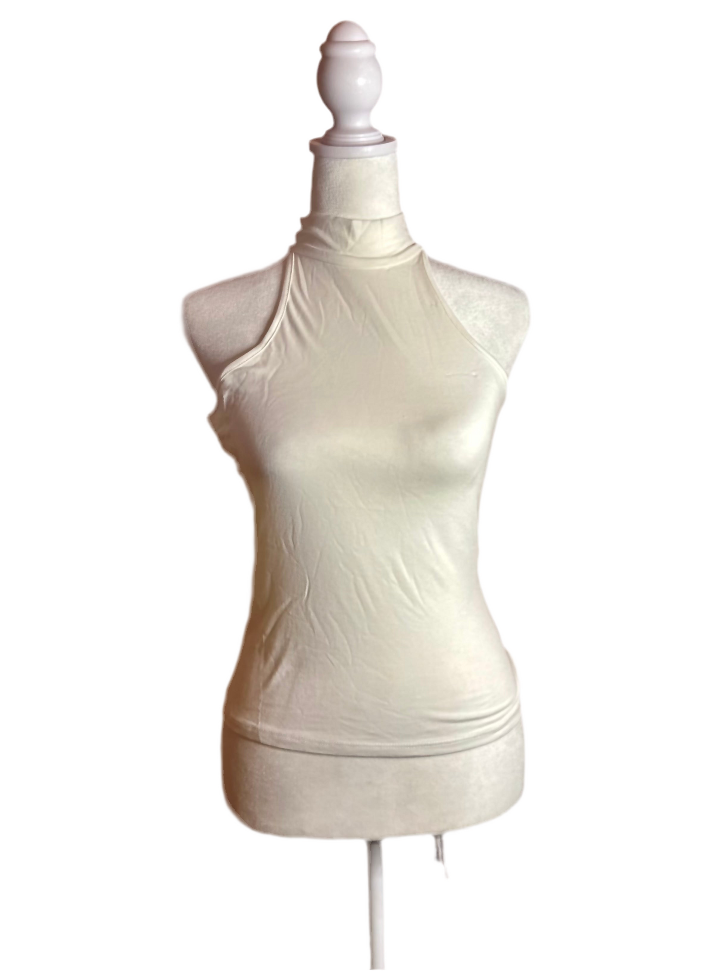 Essential top