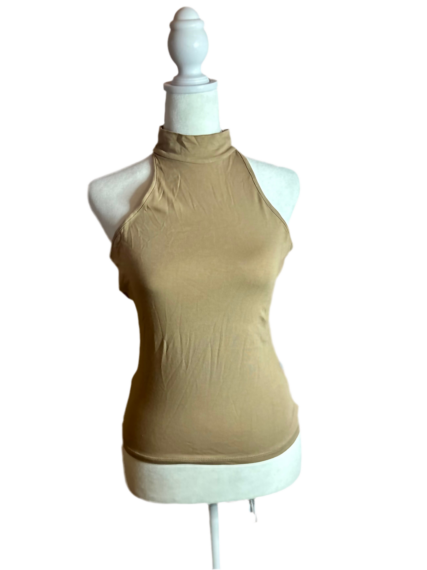 Essential top