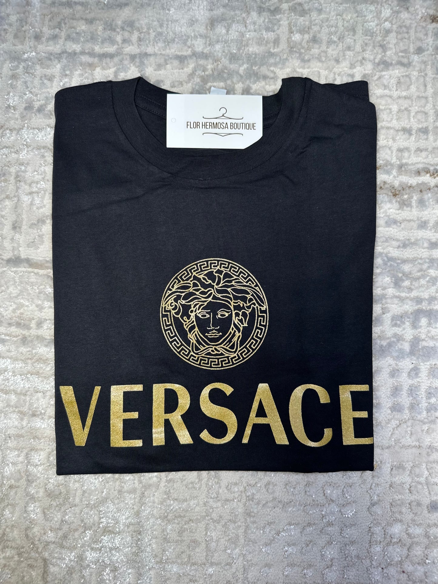 V T-shirt