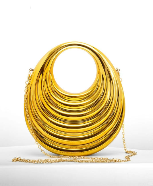 Elegant Gold Shell Shaped Handbag