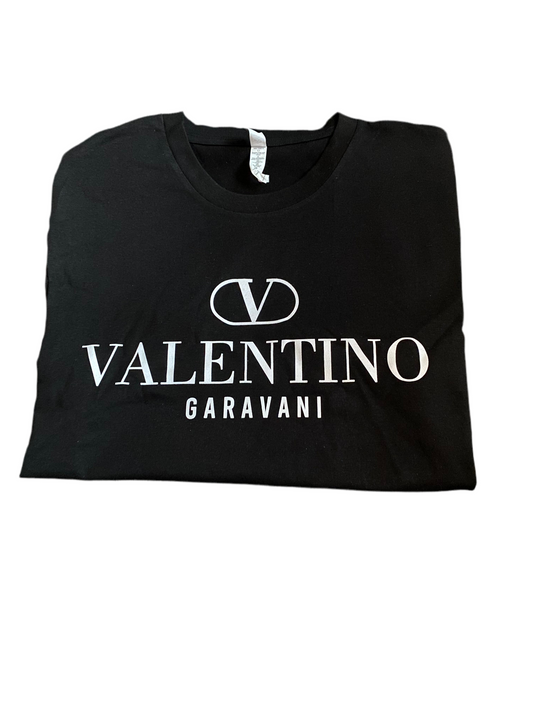 V T-shirt