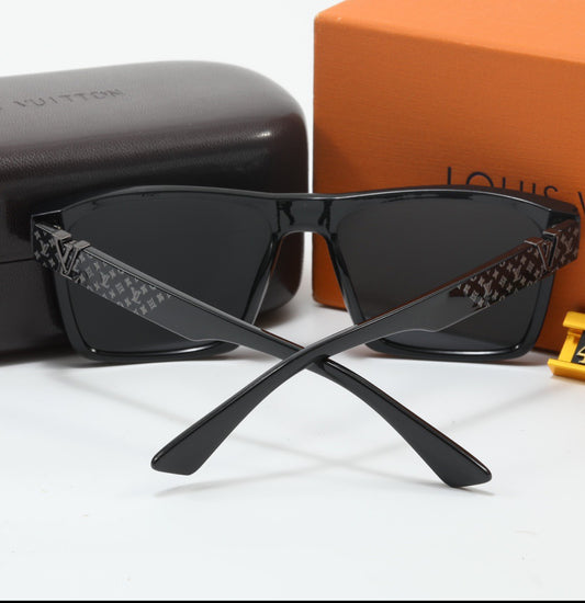 L all black sunglasses