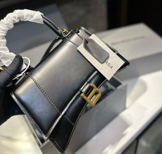 B luxury bag