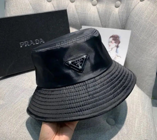 P inspired bucket hat