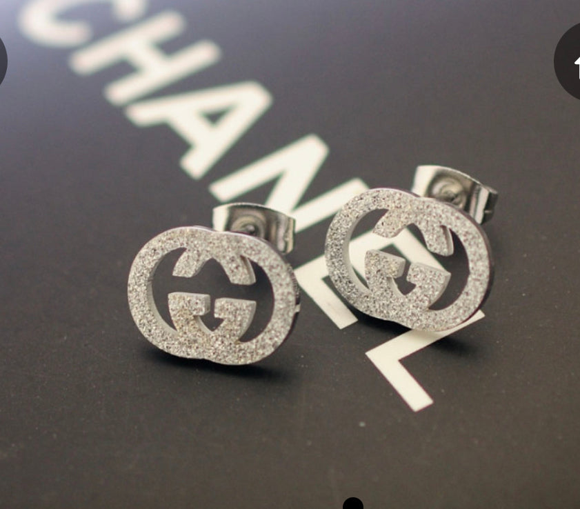 GG SILVER EARRINGS